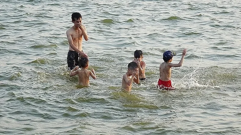 Mỗi hình ảnh nước trong mơ đều có ý nghĩa riêng và thường gắn liền với cuộc sống thực tế